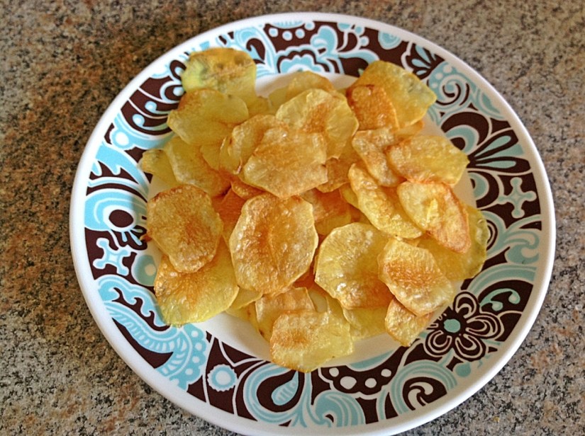 homemade chips 20120723-133315.jpg